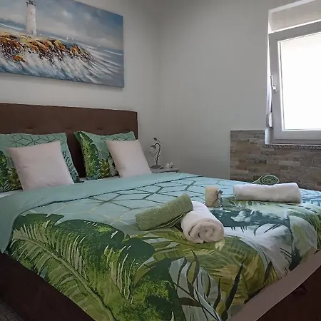 Апартаменты Apartman Lara